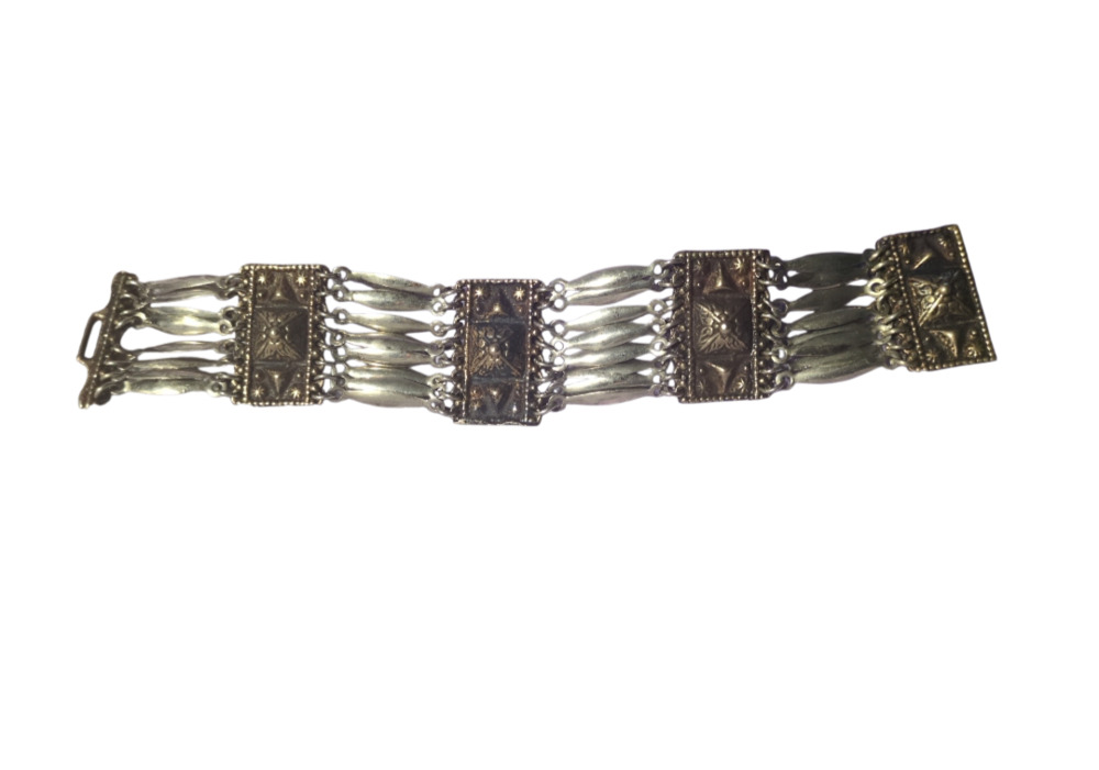 Vintage Taxco Mexico Sterling Silver Repousse Link Bracelet.